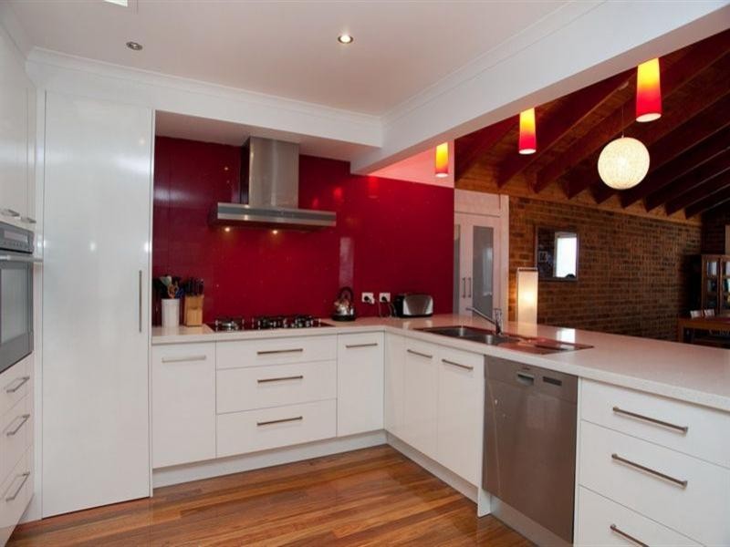 2 Tranquil Place, Thomastown VIC 3074