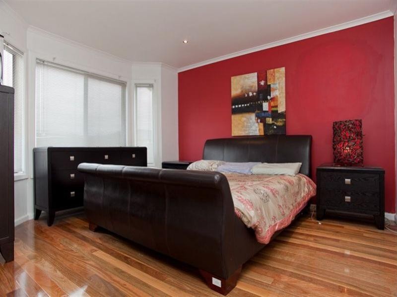 2 Tranquil Place, Thomastown VIC 3074