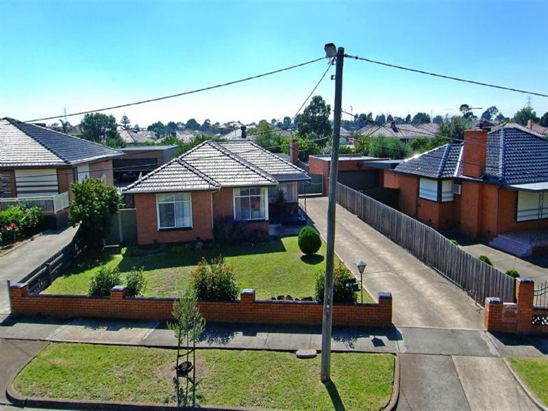 14 Ludeman Court, Reservoir VIC 3073