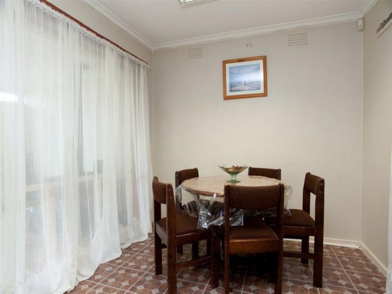 50 Rosedale Drive, Lalor VIC 3075