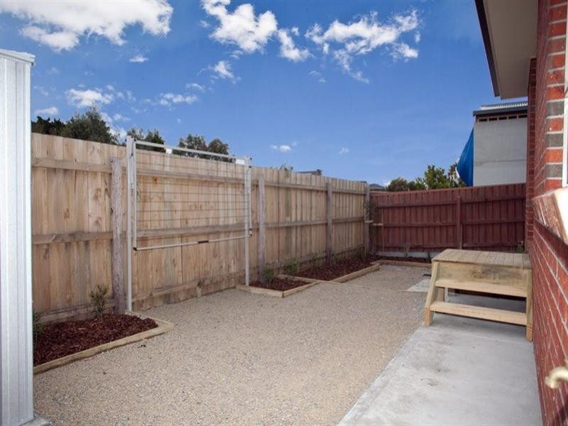 1/5 Capri Court, Reservoir VIC 3073