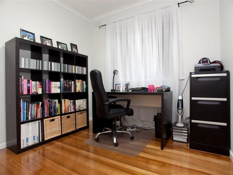 13 Evans Street, Lalor VIC 3075