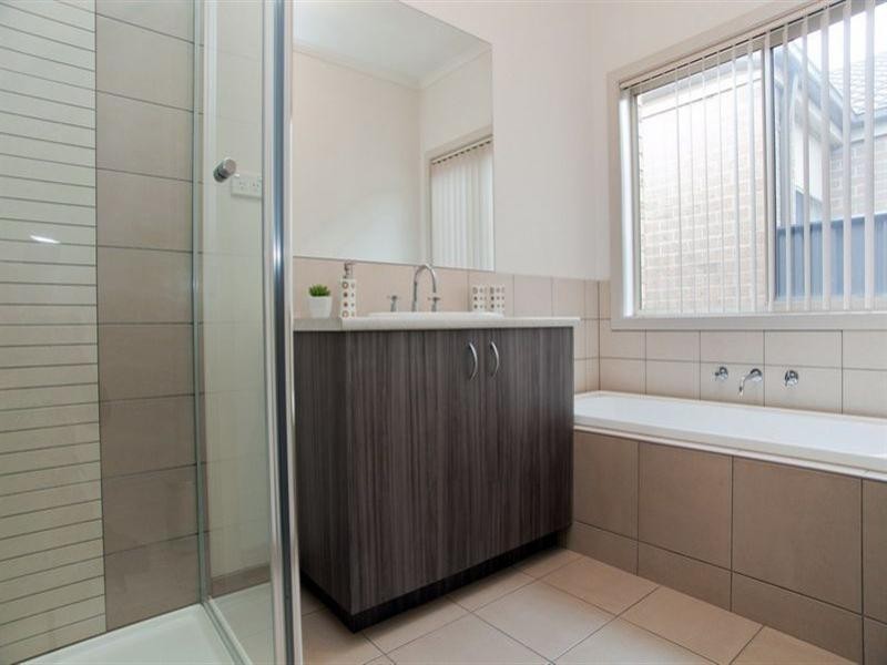 26 Middlesborough Drive, Craigieburn VIC 3064