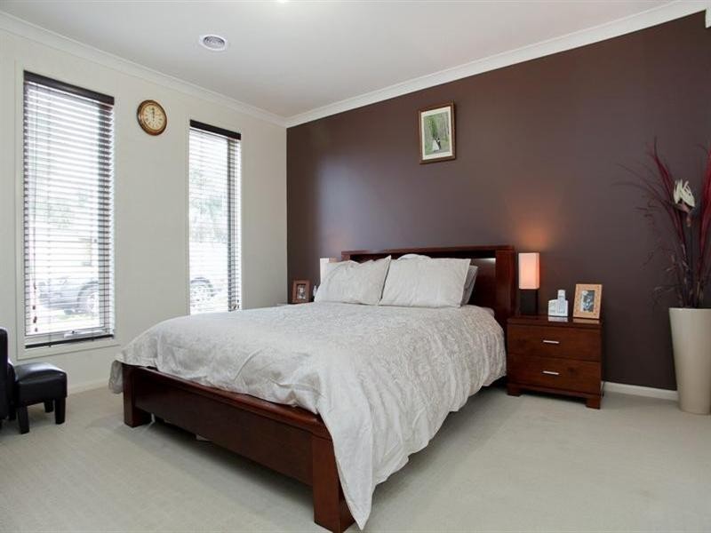 6 Hennessy Street, Epping VIC 3076