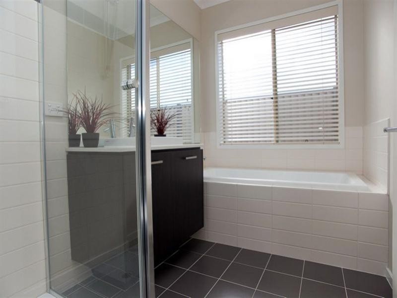 35 Greenfields Drive, Epping VIC 3076