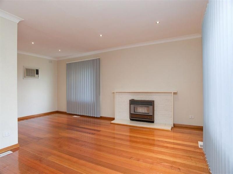 103 Gardenia Road, Lalor VIC 3075