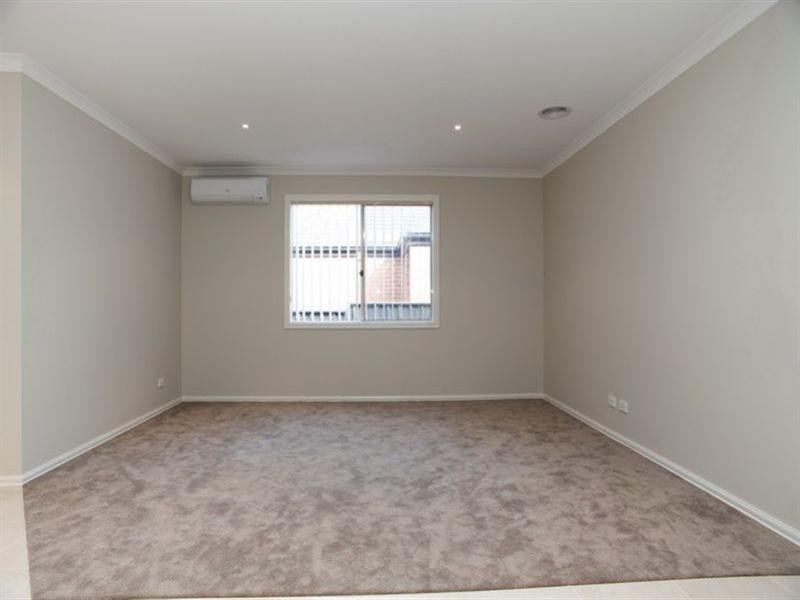 6 Pittaway Crescent, Mernda VIC 3754