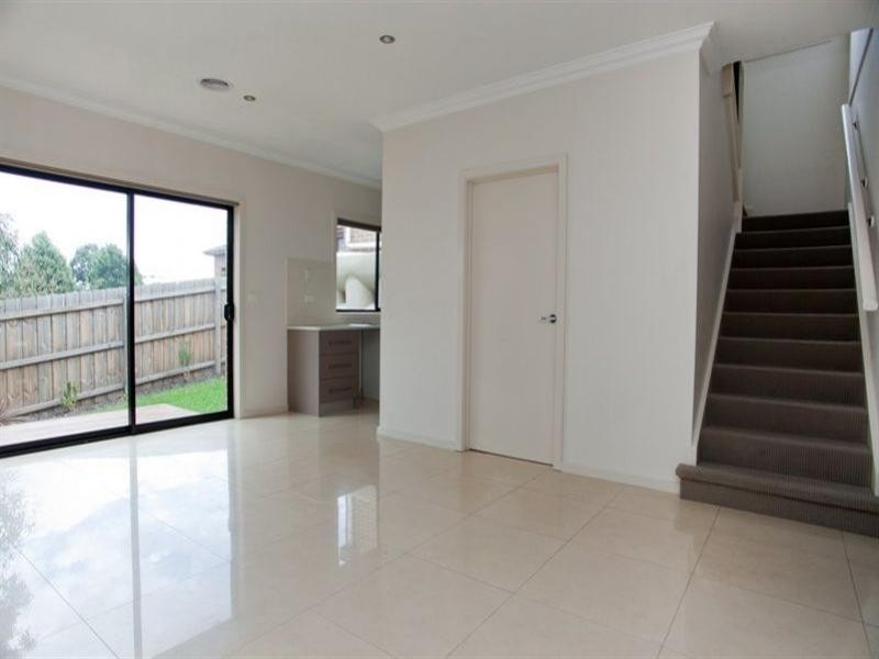 2/7 Old Plenty Road, South Morang VIC 3752