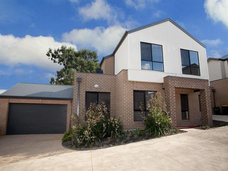 2/7 Old Plenty Road, South Morang VIC 3752