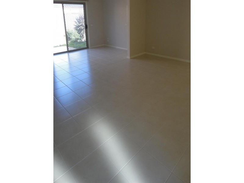 1 Jindabyne Avenue, South Morang VIC 3752