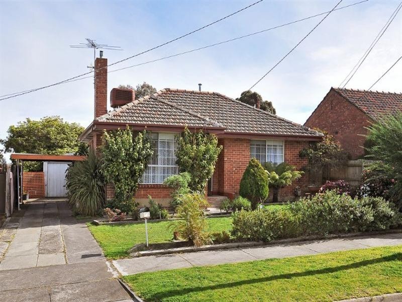 39 Taylor Avenue, Reservoir VIC 3073