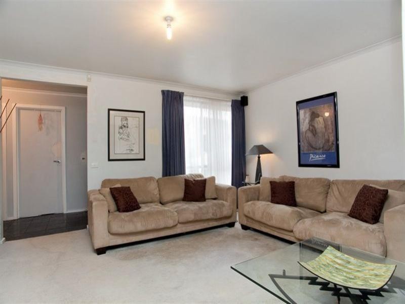 10 Hargrave Court, Mill Park VIC 3082