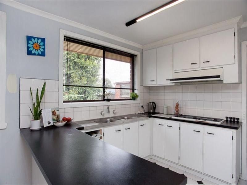 10 Hargrave Court, Mill Park VIC 3082