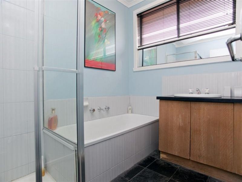 10 Hargrave Court, Mill Park VIC 3082