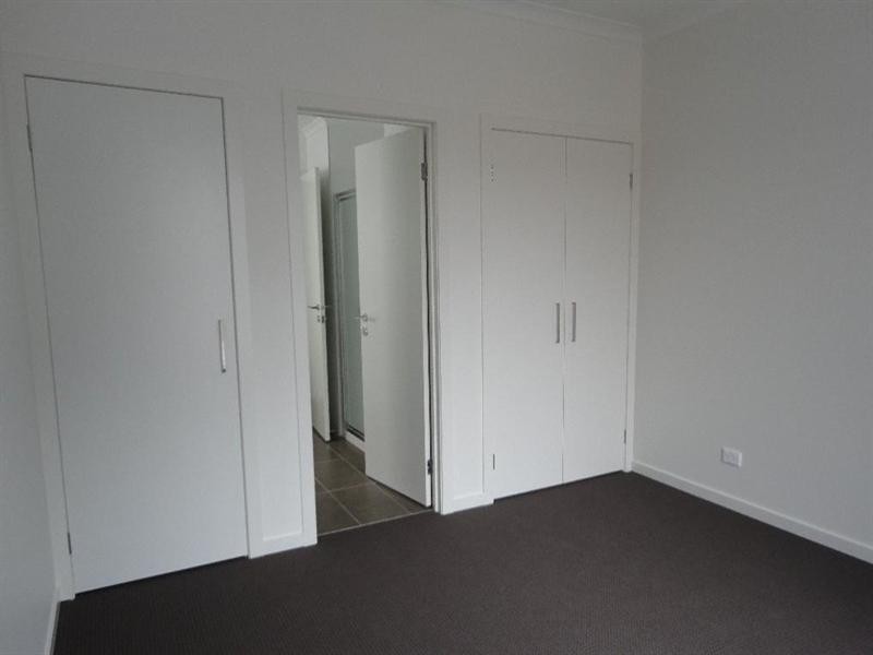 7/16 Young Street, Epping VIC 3076