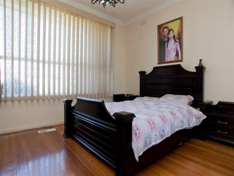 43 Huskisson Avenue, Lalor VIC 3075