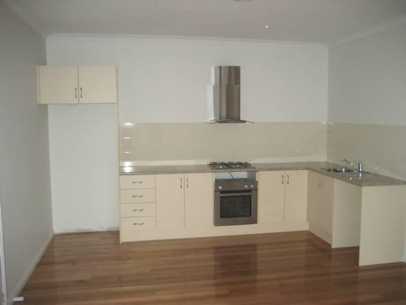 1-3/48 Lamour Avenue, South Morang VIC 3752