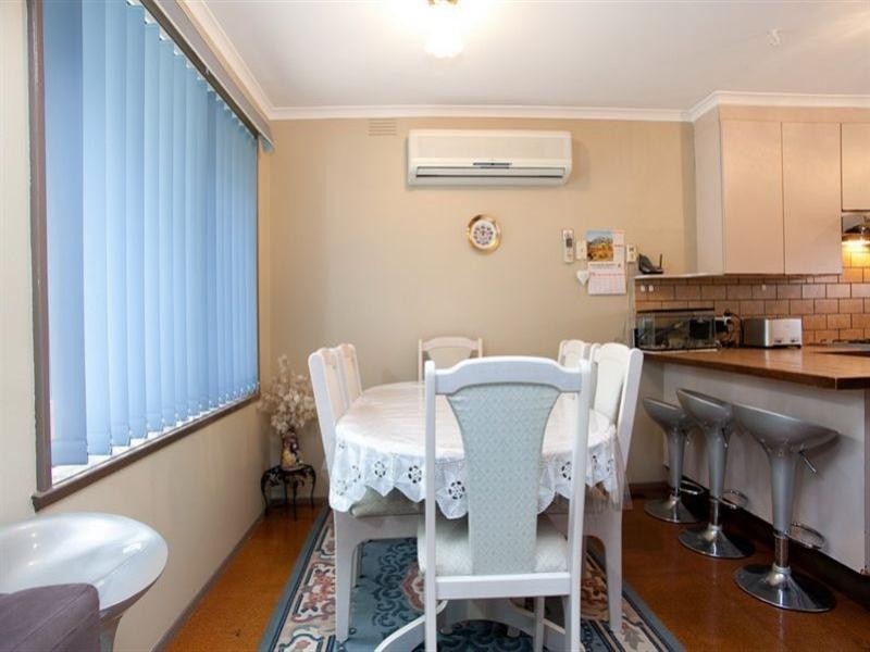 2 Magnolia Court, Lalor VIC 3075