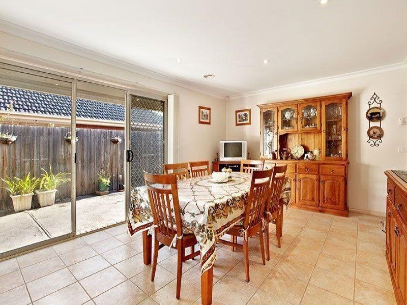 44 Twin River Drive, South Morang VIC 3752