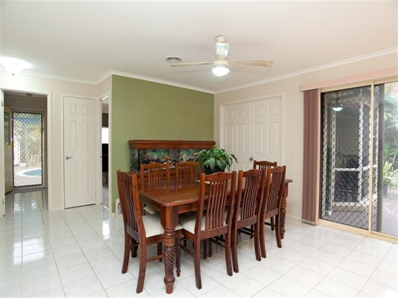 12 Redgum Court, Mill Park VIC 3082