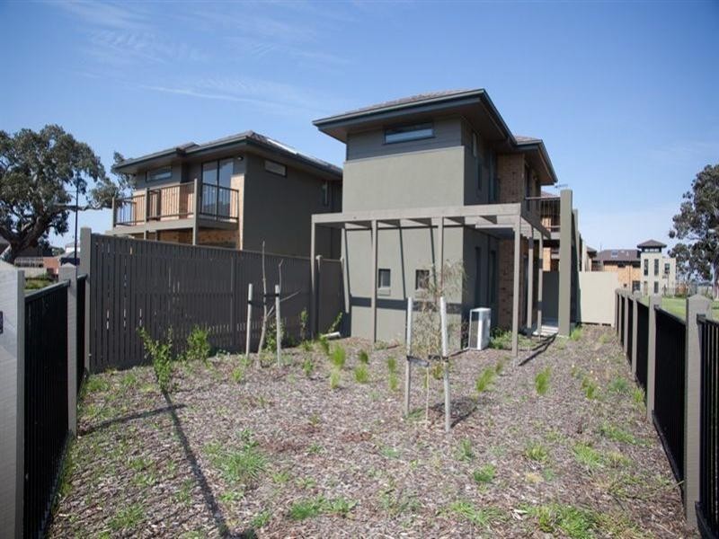 24 Coleraine Drive, Epping VIC 3076