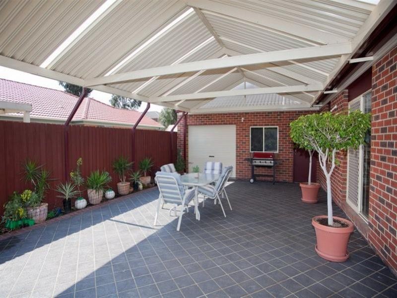 37 St Claire Avenue, South Morang VIC 3752