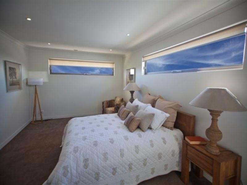 8 Fulham Way, Epping VIC 3076