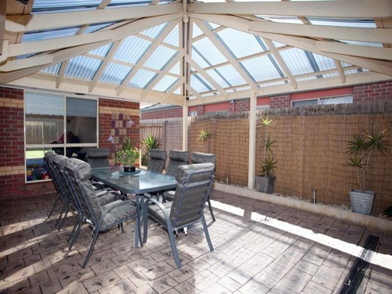 1 Sorrento Place, Epping VIC 3076