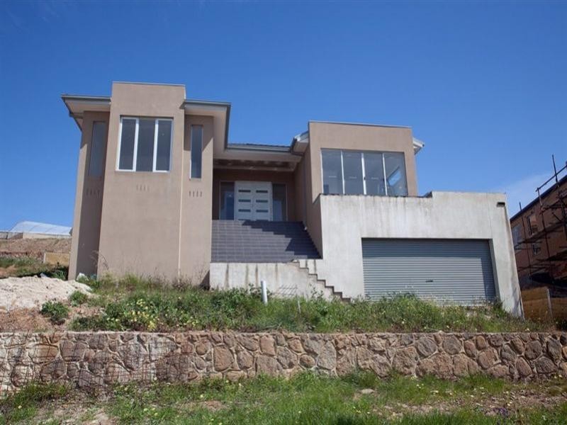 4 Foxtail Terrace, South Morang VIC 3752