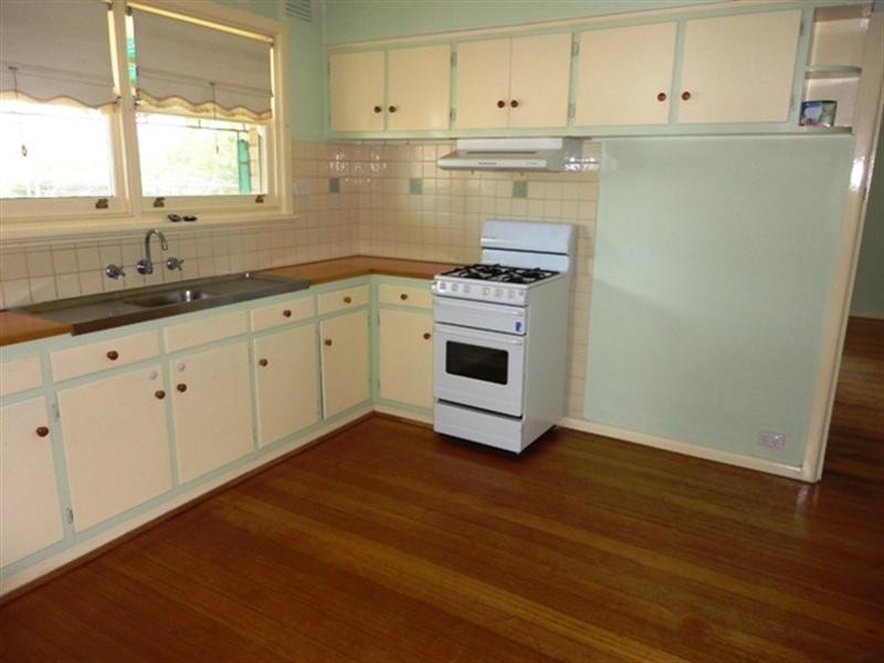 11 Wilgah Street, Thomastown VIC 3074