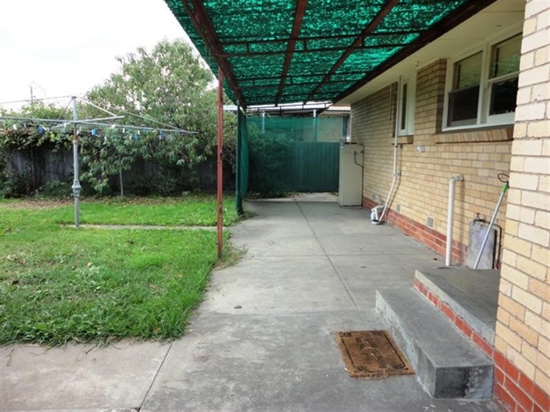 11 Wilgah Street, Thomastown VIC 3074