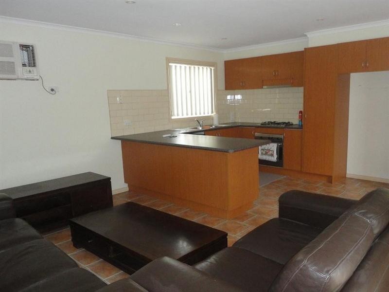 8/119 Duffy Street, Epping VIC 3076