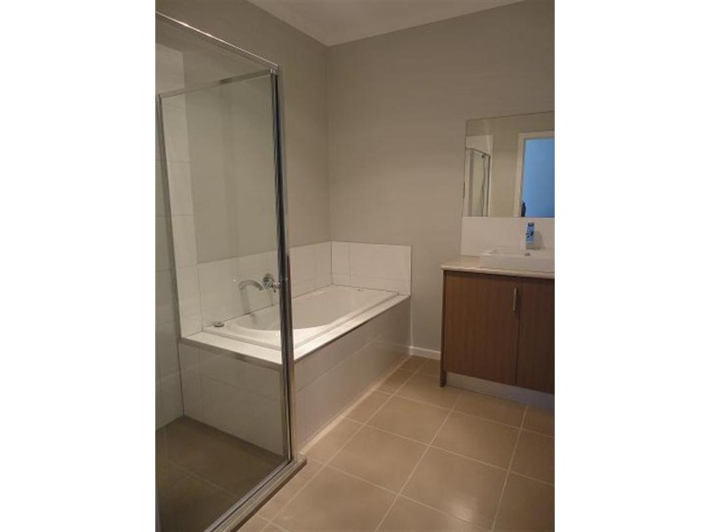 38 Coleridge Way, South Morang VIC 3752