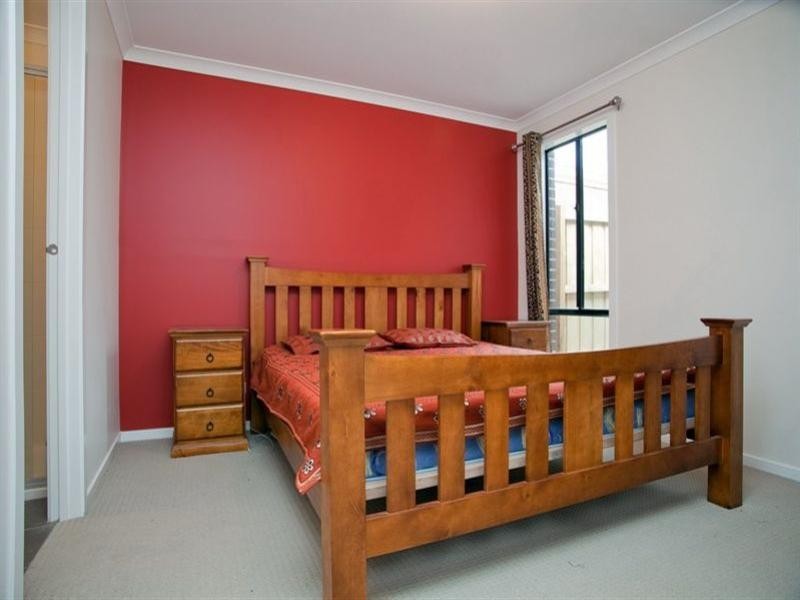 54 Manley Street, Epping VIC 3076