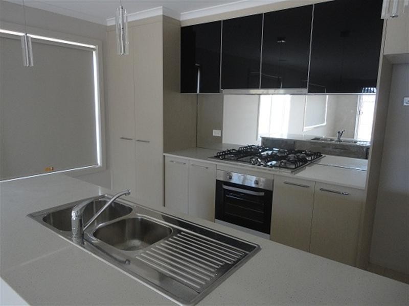 15 Celadon Street, Epping VIC 3076