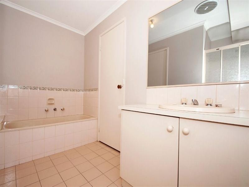 22 Lido Court, Epping VIC 3076