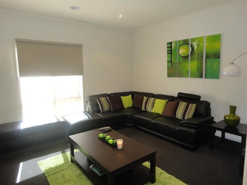 14 Bingin Place, Craigieburn VIC 3064