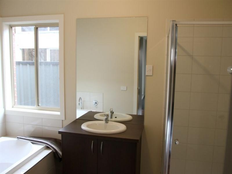 13 Gunther Way, Epping VIC 3076