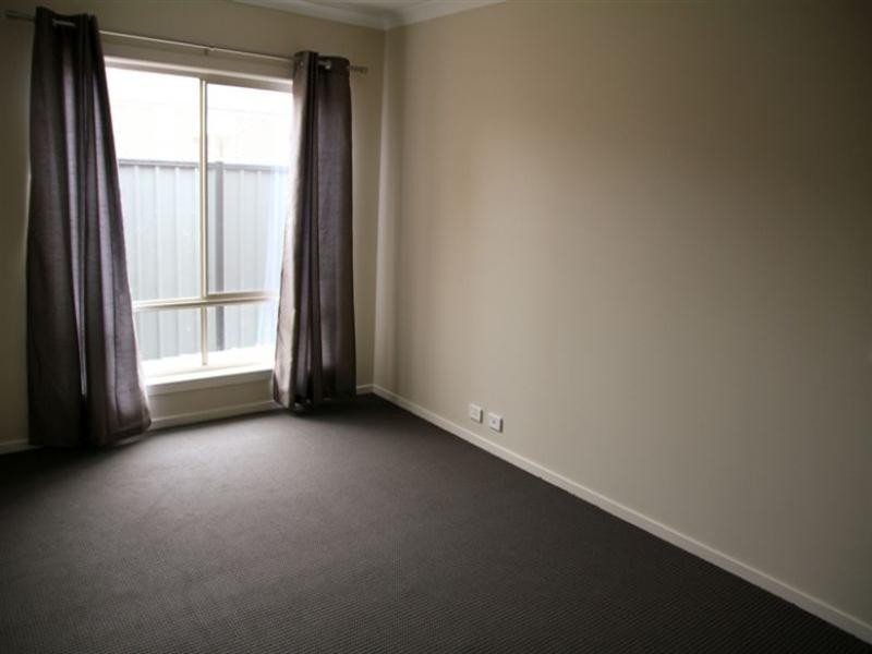 13 Gunther Way, Epping VIC 3076