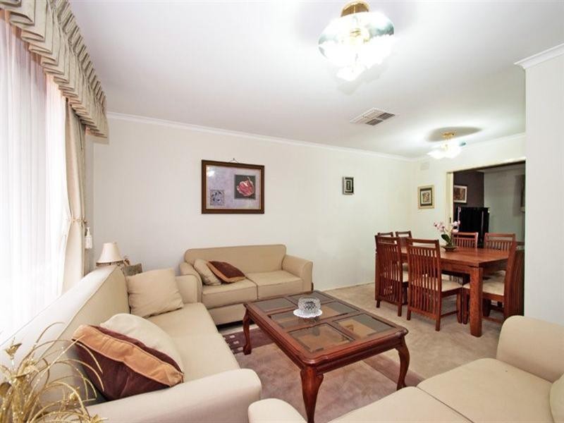 187 Edgars Road, Thomastown VIC 3074