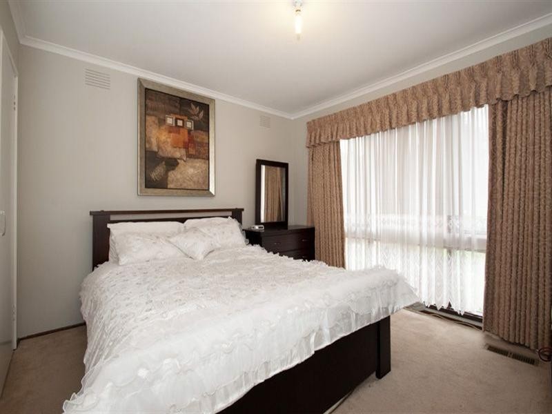 187 Edgars Road, Thomastown VIC 3074