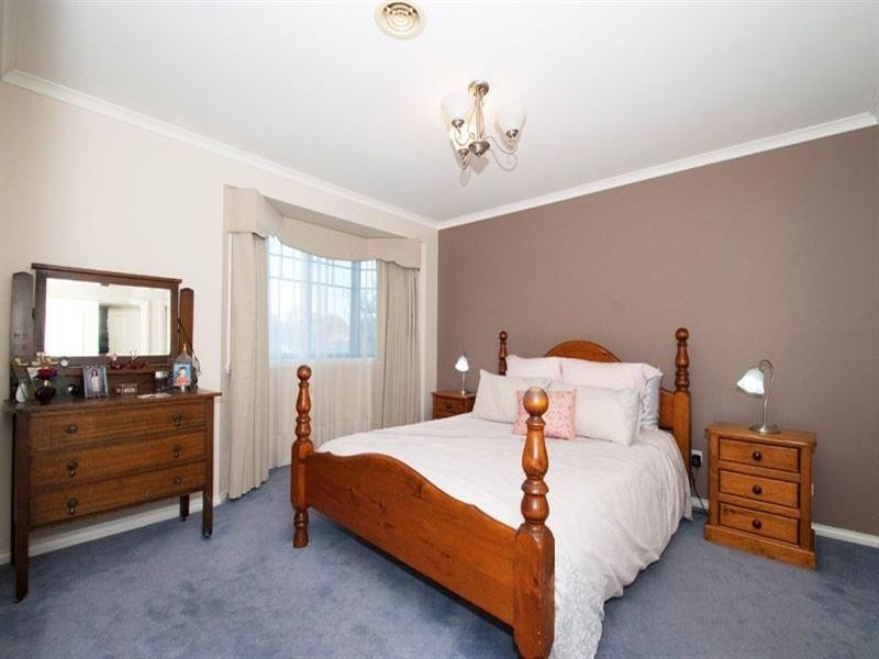 8 Daimler Court, Epping VIC 3076