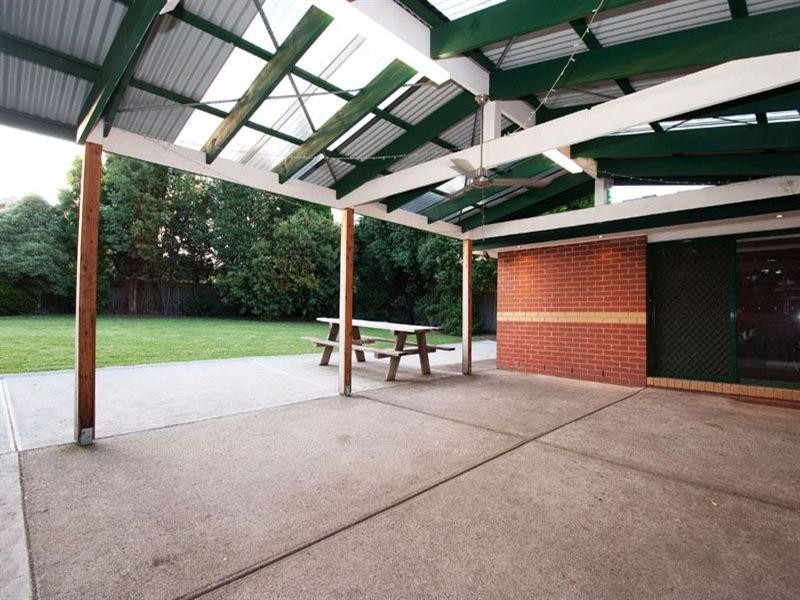 8 Daimler Court, Epping VIC 3076