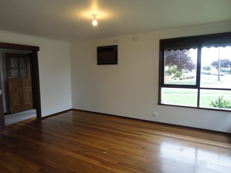 48 Peppercorn Parade, Epping VIC 3076