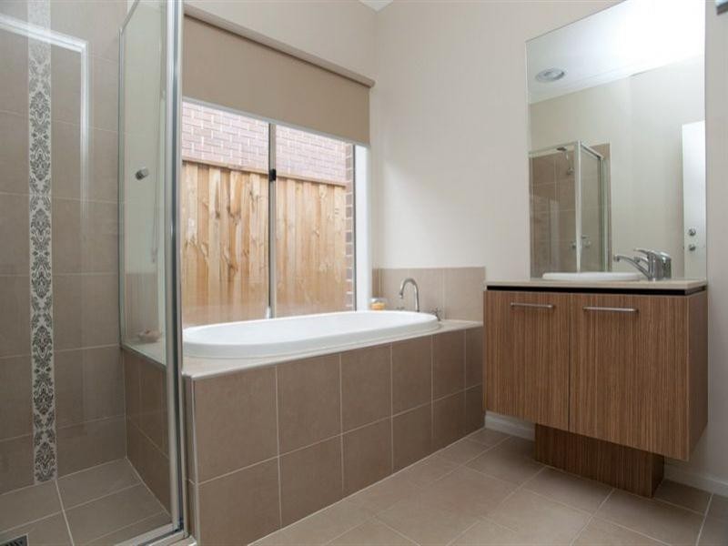 22 Goldminers Place, Epping VIC 3076