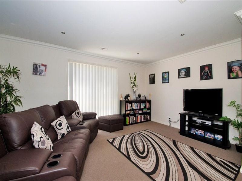 95 Vincent Drive, South Morang VIC 3752