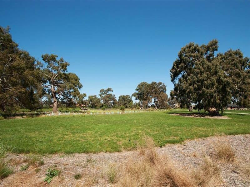 95 Vincent Drive, South Morang VIC 3752