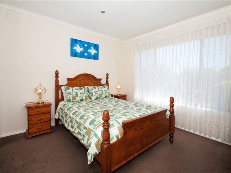 5 Manus Court, Lalor VIC 3075