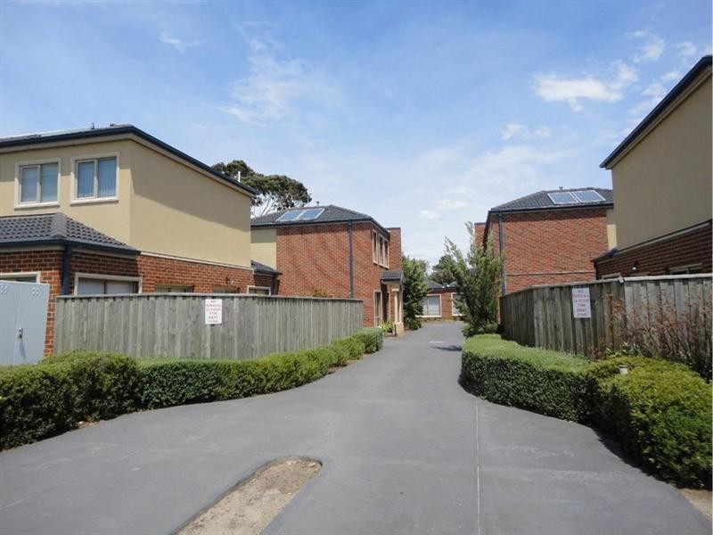 2/45 Rufus Street, Epping VIC 3076