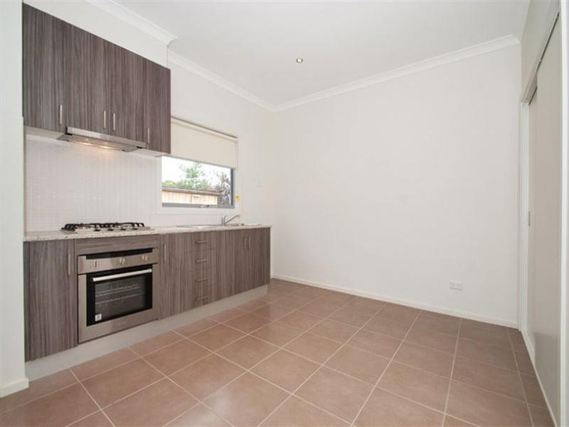 2+3/52 Elder Street, Watsonia VIC 3087